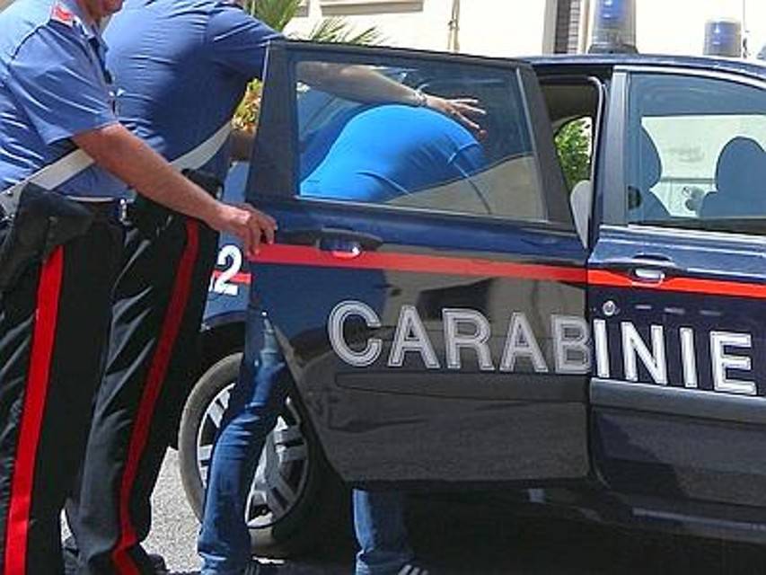 Correggio, immigrato manda carabiniere all'ospedale - reggiosera.it