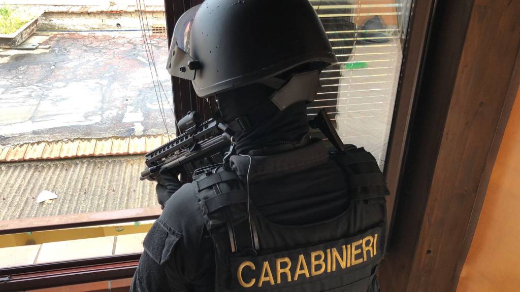 Tiratore scelto del Gis carabinieri